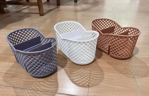 Heart Shaped Plastic Storage Basket